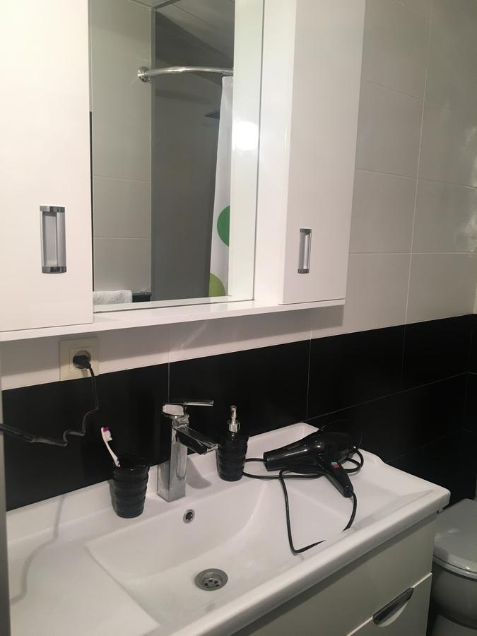 Appartamento Newly Renovated House Tbilisi Esterno foto