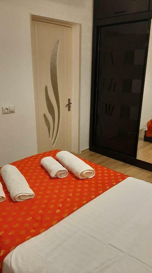 Appartamento Newly Renovated House Tbilisi Esterno foto